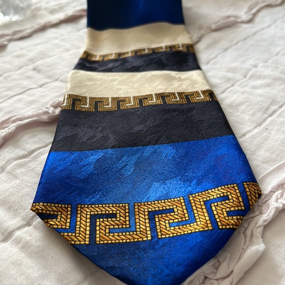 Men’s tie - Picture 4 of 6